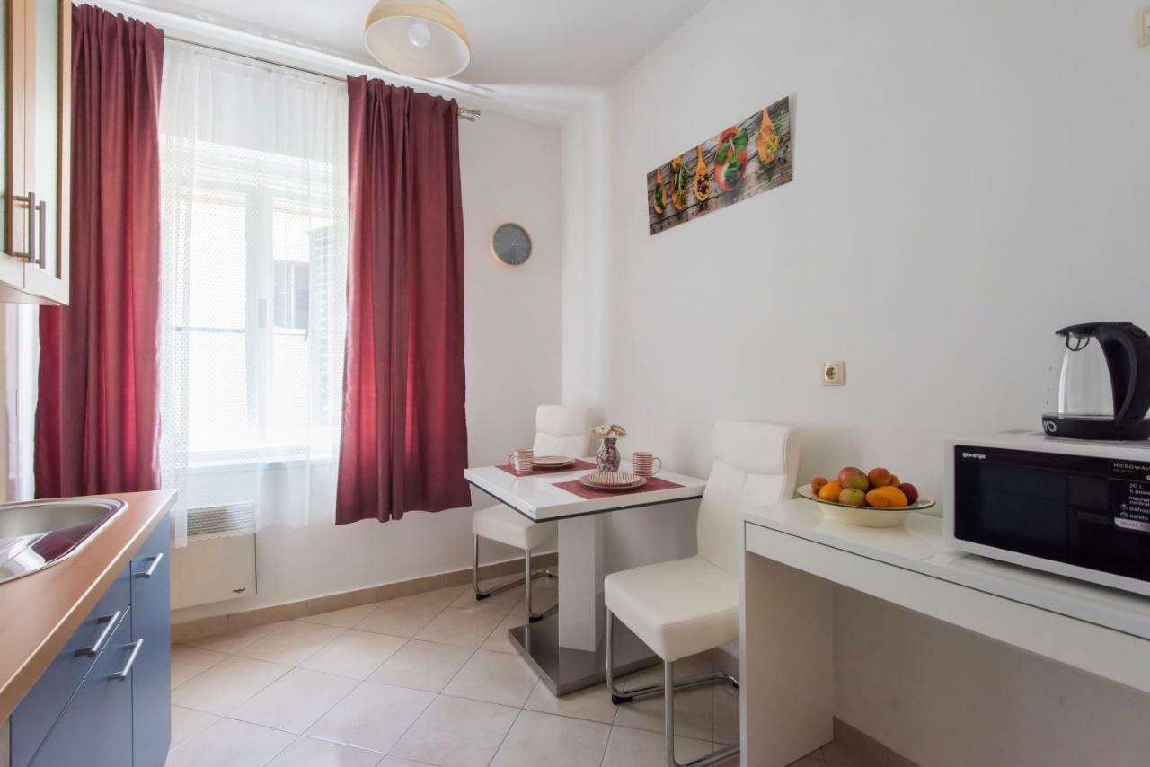 T&M Apartment With Parking In The Old Town ซาดาร์ ภายนอก รูปภาพ